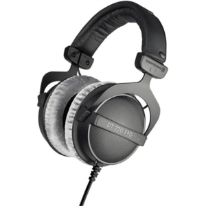 Beyerdynamic | Reference headphones | DT 770 PRO | Wired | On-Ear | Black 474746 4010118474743